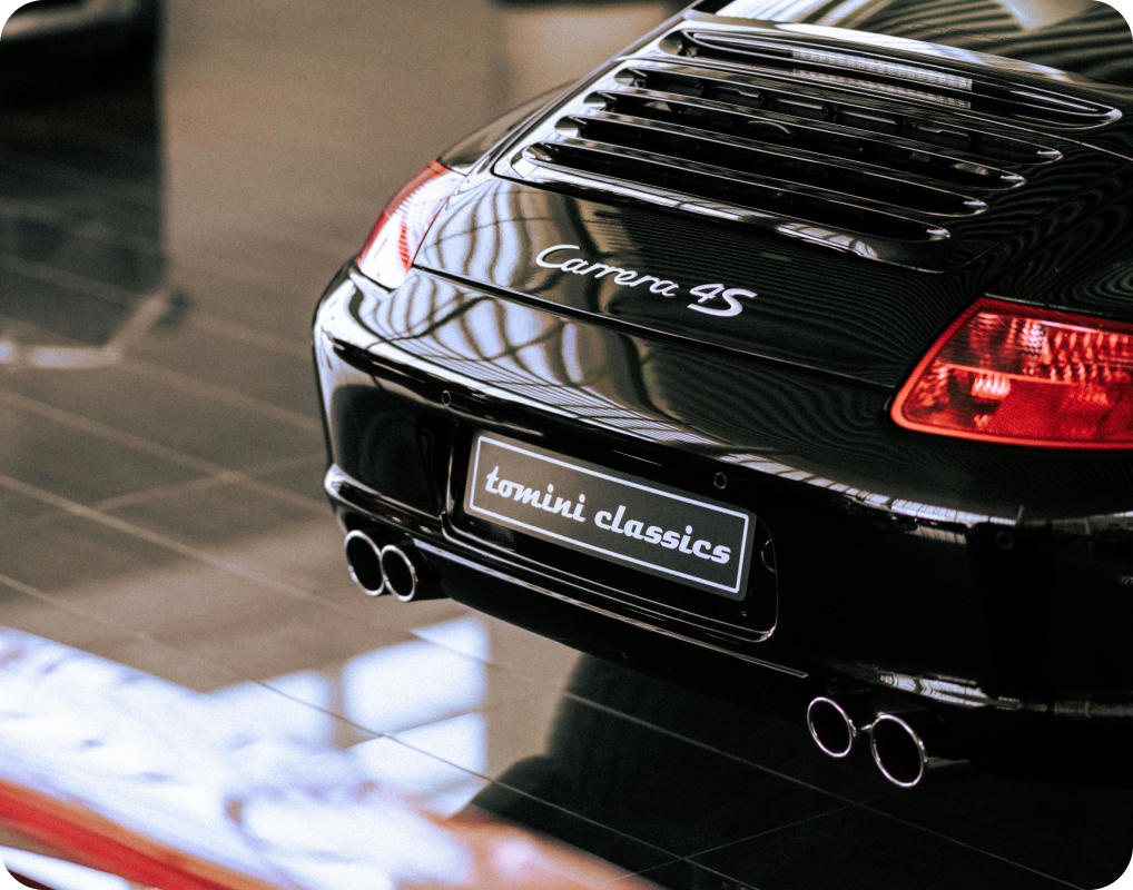 The Digital Garage: Enhancing The MyPorsche App 1